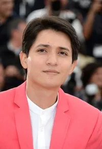 영화배우인 아르만도 에스피티아의 대표 이미지