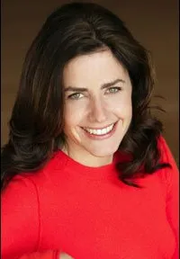 성우인 린지 콜린스의 대표 이미지