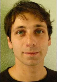 영화배우인 그레고아 타츠나키안의 대표 이미지