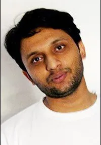 영화배우인 모하메드 지샨 아윱의 대표 이미지