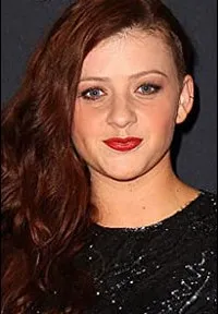 영화배우인 사라 웨스트의 대표 이미지