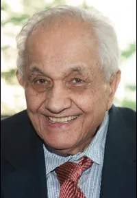 시나리오작가인 앤드류 새리스의 대표 이미지