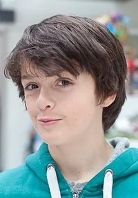 영화배우인 파스 베인의 대표 이미지