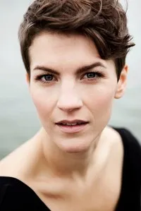 가수인 마리아 일리파의 대표 이미지