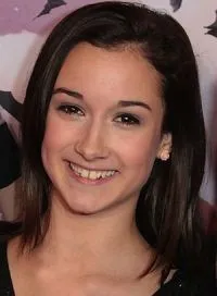 영화배우인 라우라 안토니아 로제의 대표 이미지