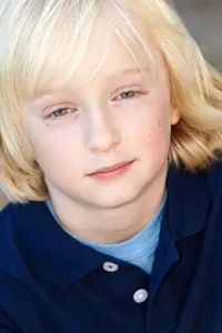 영화배우인 더스티 베웰의 대표 이미지