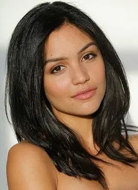 영화배우인 비앙카 A. 산토스의 대표 이미지