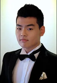 가수, DJ, 영화배우인 이석철의 대표 이미지