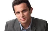 영화배우인 맷 델라피나의 대표 이미지