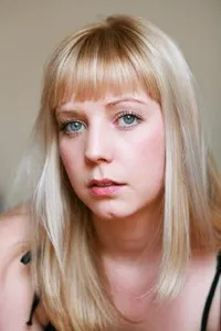 영화배우인 줄리 윈젠스의 대표 이미지