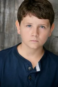 영화배우인 케이든 헤더링튼의 대표 이미지