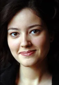 영화배우인 펠린 아킬의 대표 이미지