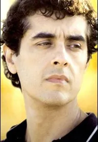 영화감독인 토니 지에라의 대표 이미지