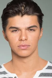 영화배우인 앤드류 제이콥스의 대표 이미지