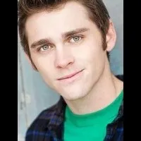 영화배우인 웨스 위트워스의 대표 이미지