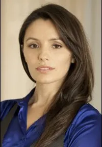 영화배우인 로미나 페니쉬의 대표 이미지