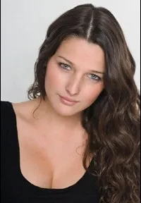 영화배우인 애니 클라크의 대표 이미지