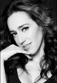 영화배우인 마리아나 트레비뇨의 대표 이미지