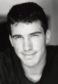 영화배우인 벤자민 부쉬의 대표 이미지