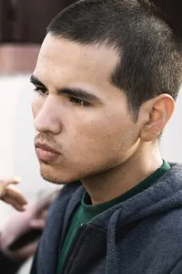 영화배우인 브라이언 고메즈의 대표 이미지