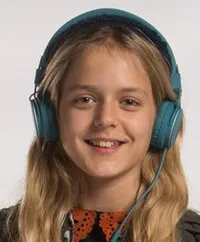 영화배우인 아말리 크루세 옌센의 대표 이미지