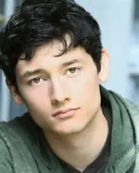 영화배우인 케이시 캠벨의 대표 이미지