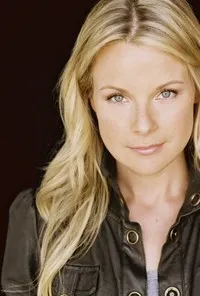 영화배우인 에린 래프터리의 대표 이미지