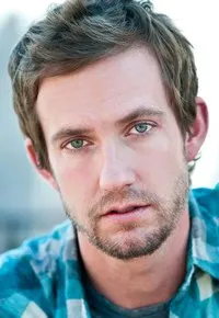 영화배우인 제이컵 놀의 대표 이미지