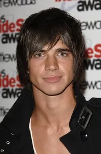 영화배우인 샘 로버트슨의 대표 이미지