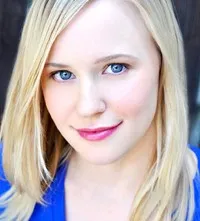 영화배우인 켈리 오설리번의 대표 이미지