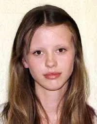 모델, 영화배우인 미아 고스의 대표 이미지