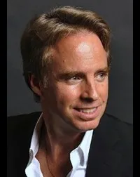 영화배우인 잭 홈즈의 대표 이미지