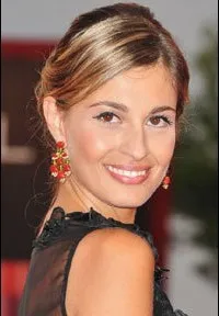 영화배우인 스베바 알비티의 대표 이미지