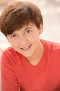 영화배우인 코디 필즈의 대표 이미지