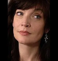 영화배우인 캐런 체임벌린의 대표 이미지