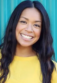 영화배우인 로린 엘리자베스 패돌리나의 대표 이미지