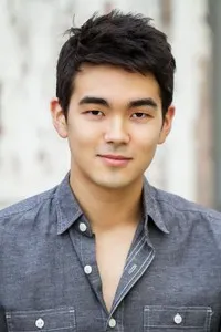 영화배우인 재러드 에거사의 대표 이미지