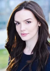 영화배우인 제니퍼 다미아노의 대표 이미지