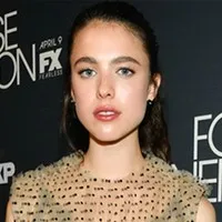 영화배우인 마가렛 퀄리의 대표 이미지