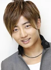 영화배우인 이태강의 대표 이미지