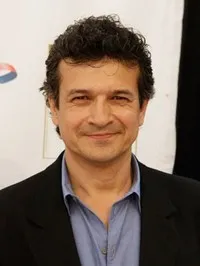 영화배우인 브라이언 보웬의 대표 이미지