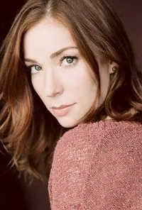 영화배우인 케이틀린 로즈 윌리엄스의 대표 이미지