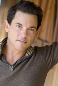 영화배우인 토드 브루노의 대표 이미지