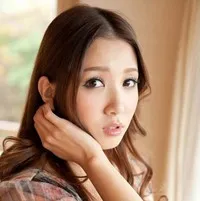 영화배우인 토모다 아야카의 대표 이미지