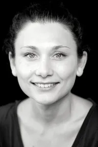 영화배우인 키아라 드안나의 대표 이미지