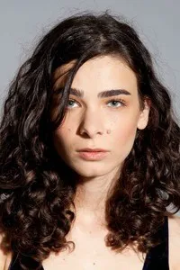 영화배우인 라이런 벤-쉴러쉬의 대표 이미지