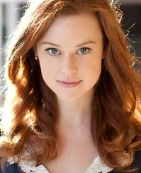 영화배우인 테일러 로버츠의 대표 이미지