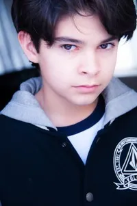 영화배우인 다니엘 졸가드리의 대표 이미지