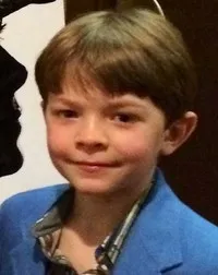 영화배우인 오크스 페글리의 대표 이미지