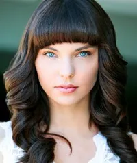 영화배우인 킴벌리 리만스의 대표 이미지